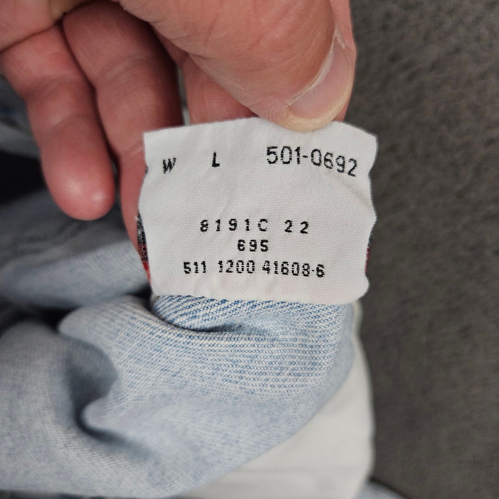 Vintage Levis 501 Mens 36x27 Straight Leg Button Fly Jeans Made in USA 2000 - Picture 7 of 11